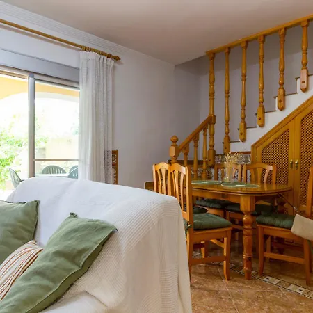 Casa Con Jardin A Pocos Pasos Del Mar Holiday home