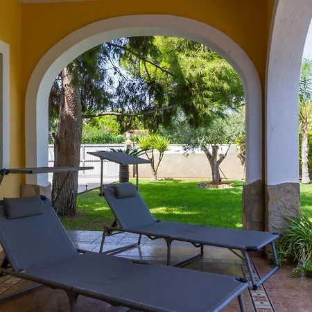 Casa Con Jardin A Pocos Pasos Del Mar Holiday home