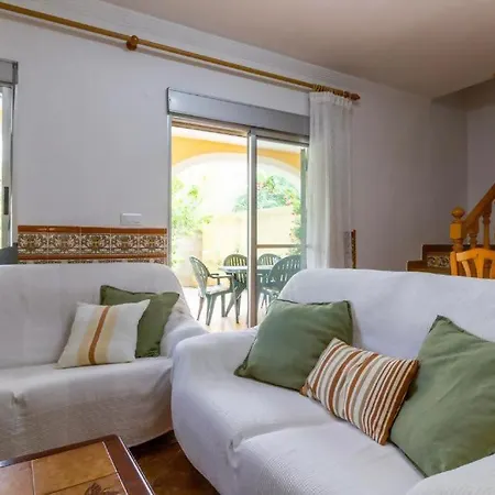Casa Con Jardin A Pocos Pasos Del Mar Holiday home Denia